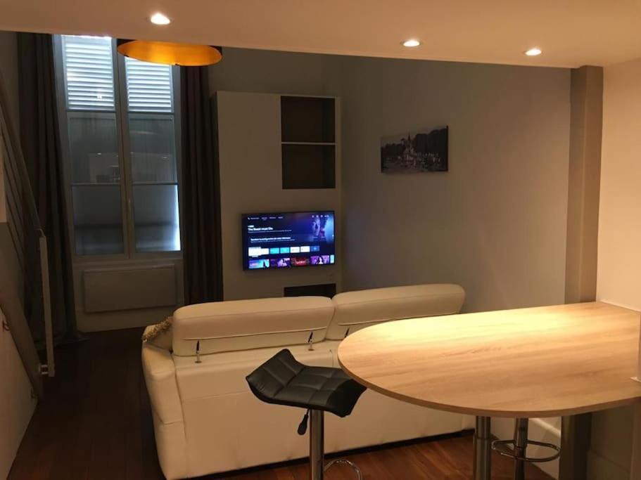 Hyper Centre Orleans : Appartement De Charme Bagian luar foto